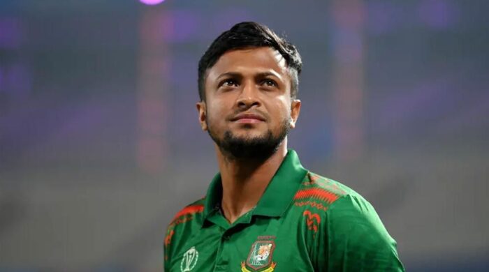 সাকিব আল হাসানসহ ১৫ জনের দেশত্যাগে নিষেধাজ্ঞা
