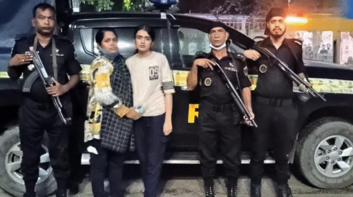 নিখোঁজ এইচএসসি পরীক্ষার্থী মাহিরাকে সাভার থেকে জীবিত উদ্ধার: রহস্য রয়ে গেল নিখোঁজ হওয়ার পেছনে