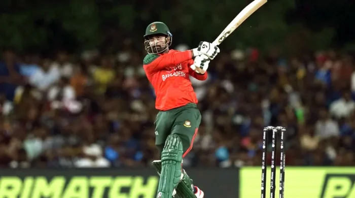 লিটন-শামীমের জ্বলে ওঠা ব্যাটিংয়ে চ্যালেঞ্জিং সংগ্রহ বাংলাদেশের