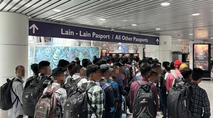 আবারও মালয়েশিয়ার বিমানবন্দর থেকে ফেরত পাঠানো হলো ১২৩ বাংলাদেশিকে