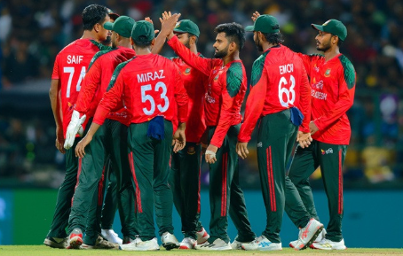 শ্রীলঙ্কার মাটিতে ইতিহাস গড়ার দ্বারপ্রান্তে বাংলাদেশ