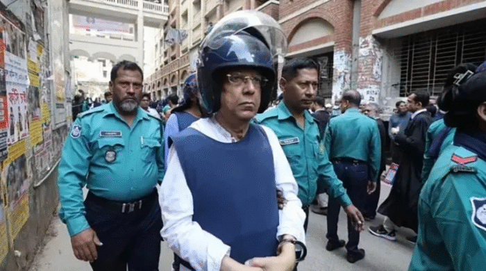 সাবেক আইনমন্ত্রী আনিসুল হকের রিমান্ড আরও দুই দিন বাড়ানো হয়েছে।