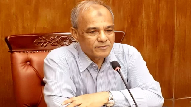 গোপালগঞ্জের সংঘর্ষে নিহতদের ময়নাতদন্তে মরদেহ উত্তোলনের ইঙ্গিত স্বরাষ্ট্র উপদেষ্টার