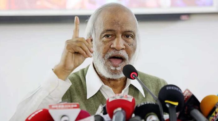 গণতন্ত্রকে শর্তসাপেক্ষে গ্রহণ নয়, জনগণের অধিকার হিসেবে নিশ্চিত করতে হবে: ড. মঈন খান