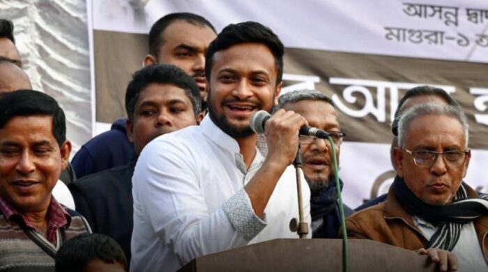 অবৈধ সরকারের প্রলোভনে এমপি হয়েছেন সাকিব’: আমিনুল হকের কঠোর মন্তব্য