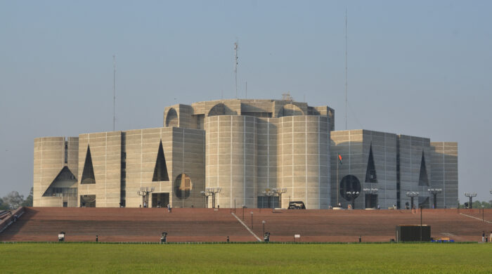 দ্বিকক্ষ আইনসভা গঠনের পথে বাংলাদেশ: উচ্চকক্ষে ৭৬ আসনের প্রস্তাব, সরাসরি ভোটে নির্বাচন