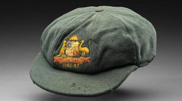 সাড়ে ৩ কোটিতে বিক্রি ব্র্যাডম্যানের ক্যাপ