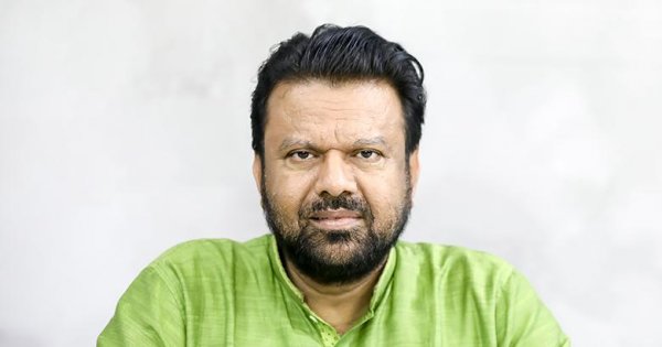 ভোরের কাগজ সম্পাদক শ্যামল দত্ত -লুটপাটের আদিঅন্ত