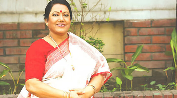 পৃথিবীতে ফরিদা পারভীন একজনই হন