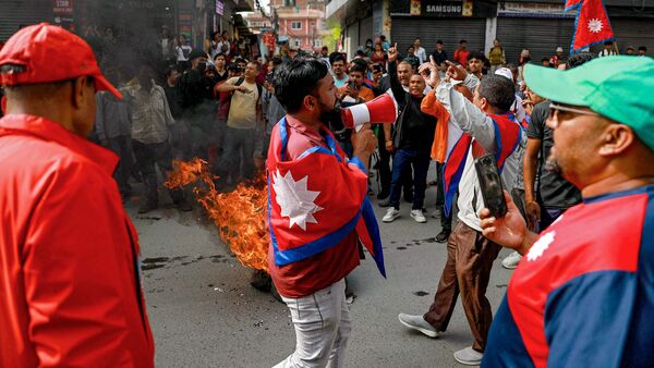 পরিস্তিতি সমাধানের জন্য পদত্যাগ কেপি শর্মার