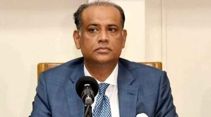 সাবেক ভূমিমন্ত্রীর অর্থপাচারের রুট উন্মোচন: দুবাইয়ে ২২৬ ফ্ল্যাটের সন্ধান