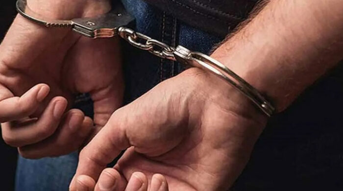 সালাউদ্দিন সুমন হত্যা মামলায় অভিযুক্ত যুবলীগ নেতা ফিরোজ গ্রেপ্তার