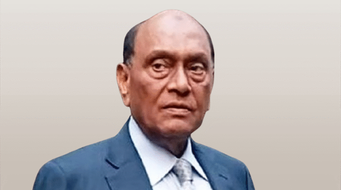 সাবেক প্রতিমন্ত্রী তাজুল ইসলামকে হত্যা মামলায় গ্রেপ্তার দেখালো আদালত