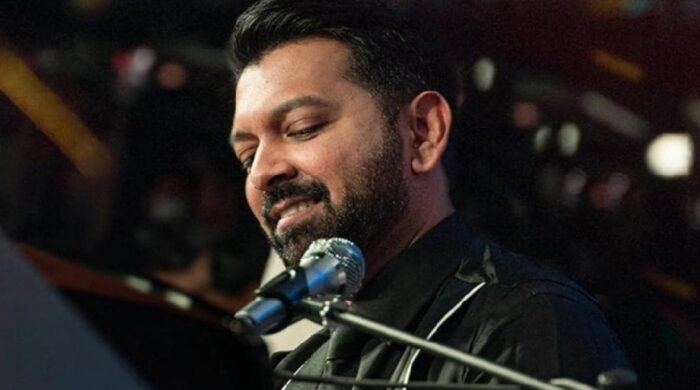 ‘শেষ গান’-এ আবেগঘন বিদায়: সংগীতজীবনের ইতি টানলেন তাহসান খান