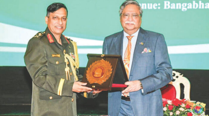 বঙ্গভবনে রাষ্ট্রপতির সঙ্গে এনডিসি প্রতিনিধি দলের সৌজন্য সাক্ষাৎ