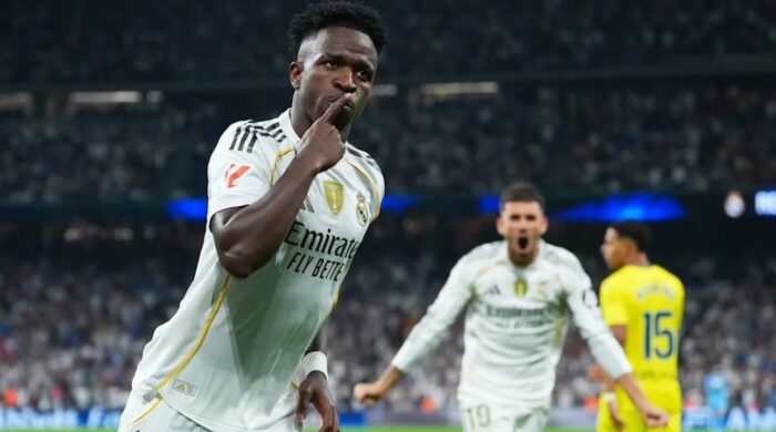 এল ক্লাসিকোর আগে ঘটনাবহুল ম্যাচ জিতে শীর্ষে রিয়াল