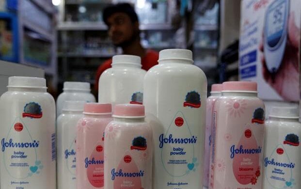জনসন পাউডারে ক্যান্সারের ঝুঁকি,হাজারো মামলা