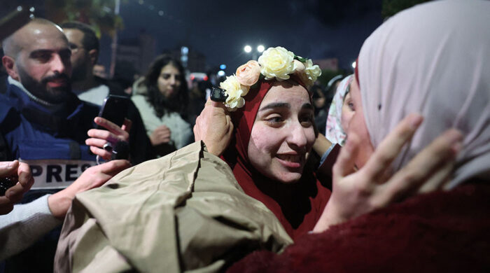 প্রথম ৭ জন দিয়ে শুরু হলো বন্দি বিনিময় কার্যক্রম গাজায়