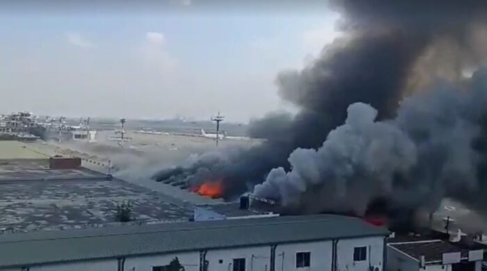 শাহজালাল বিমানবন্দরের কার্গো সেকশনে আগুন