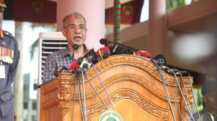 নির্বাচনে সেনাবাহিনীর ম্যাজিস্ট্রেসি ক্ষমতা এখনো অনিশ্চিত: স্বরাষ্ট্র উপদেষ্টা