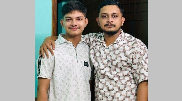 দ্বীপকে শেষ বিদায়, ছোটভাই ধ্রুবের বেদনাময় ফেসবুক স্ট্যাটাস