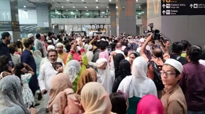 সৌদি আরবে বাস দুর্ঘটনায় ৪২ ভারতীয় উমরাহযাত্রীর মৃত্যুর শঙ্কা