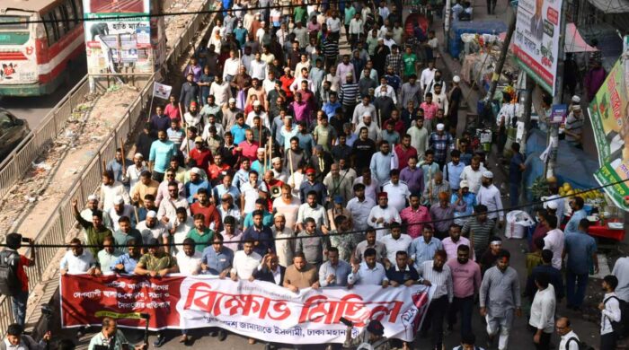 আওয়ামী লীগের নৈরাজ্য দমন করবে ছাত্র-জনতা: ড. হেলাল