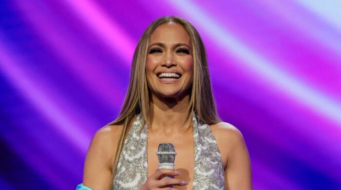 উদয়পুরের রাজকীয় বিয়েতে ২৩ কোটি পেলেন লোপেজ