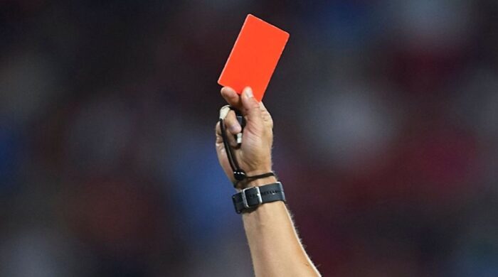 এক ম্যাচে ১৭ লাল কার্ড, বলিভিয়ায় ফুটবলের অস্বাভাবিক দৃশ্য