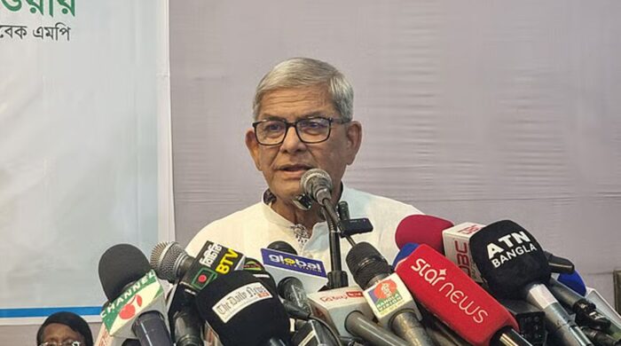 ধর্ম ও রাজনীতির ভারসাম্যে বাংলাদেশ: মির্জা ফখরুলের আহ্বান