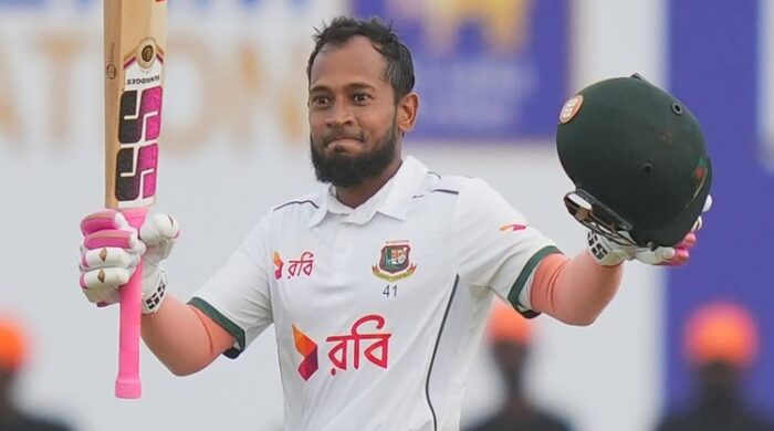 মুশফিকের শততম টেস্টে ঐতিহাসিক সেঞ্চুরি: বিশ্ব ক্রিকেটের এলিট ক্লাবে বাংলাদেশের ‘মিস্টার ডিপেন্ডেবল’