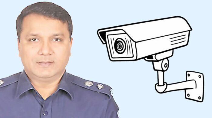 পুলিশের সিসি ক্যামেরার ১০ কোটি টাকা — বিশ্বাস ভেঙেছে