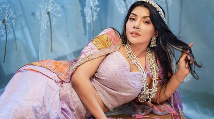 নওশাবা আহমেদের সঙ্গে ‘সিদ্ধার্থ’ নাটক তিনদিন মঞ্চে