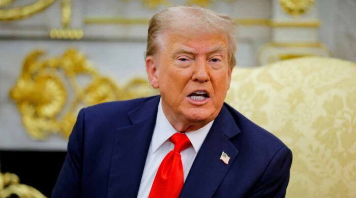 ট্রাম্পের ঘোষণায় যুক্তরাষ্ট্রে আশ্রয় আবেদন স্থগিত রাখতে পারেন বছরের পর বছর