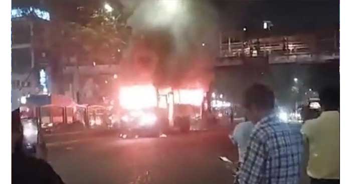 ঢাকায় একযোগে ককটেল বিস্ফোরণ ও আগুন, নাশকতার আশঙ্কা