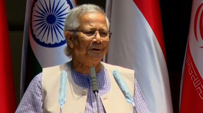 ফেব্রুয়ারির নির্বাচন শান্তিপূর্ণে সশস্ত্র বাহিনীর সহযোগিতা চান প্রধান উপদেষ্টা