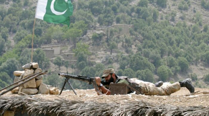 সেনাশাসনের পথে পাকিস্তান? সংবিধান ২৭তম সংশোধনীতে উদ্বেগ