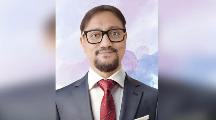 মেয়র শাহাদাত ফেসবুকে না লিখে নগরের সমস্যা চসিকে দেওয়ার নির্দেশ দিলেন