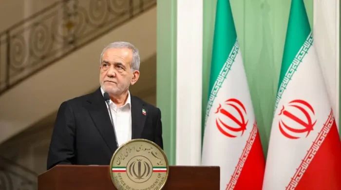 তেহরানের বাসিন্দাদের সরিয়ে নেয়া হতে পারে: পেজেশকিয়ান