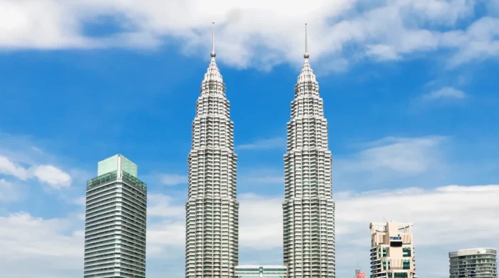 কুয়ালালামপুরে সাঁড়াশি অভিযানে ১২৪ অবৈধ অভিবাসী আটক