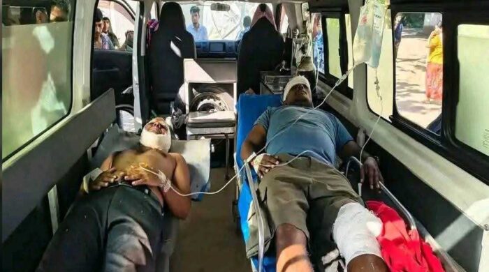 কেওক্রাডং যাওয়ার পথে পর্যটকবাহী জিপ খাদে পড়ে ১১ জন আহত