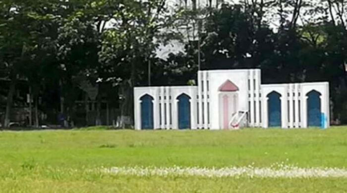 নিরাপত্তা জোরদার: জাতীয় ঈদগাহ মাঠে বহিরাগতদের প্রবেশে নিষেধাজ্ঞা