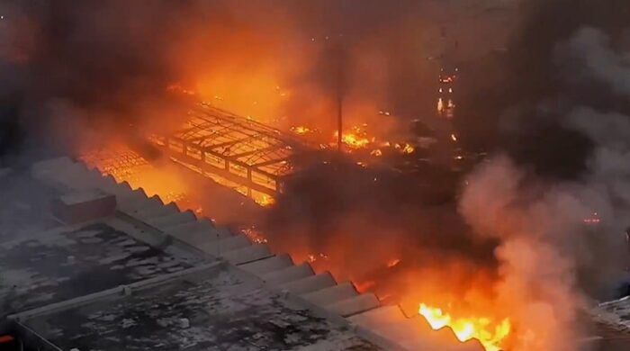 শাহজালালে আগুন নাশকতা নয়, বৈদ্যুতিক শর্ট সার্কিটের কারণ