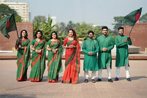 বিজয়ের মাসে লিজা’র ‘আমরা সবাই বাংলাদেশ’