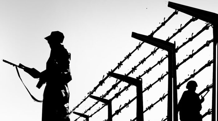 সীমান্তে ২১ হাজার বাংলাদেশি গ্রেপ্তার