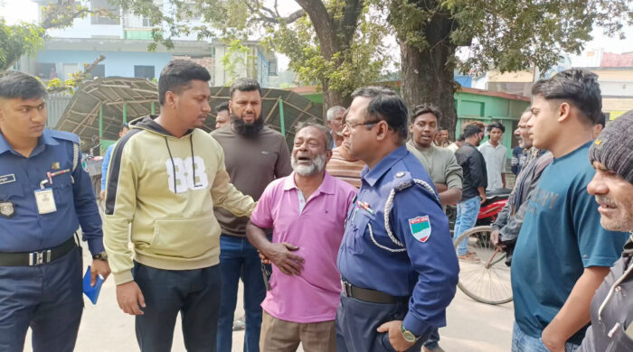 ঝিনাইদহে ট্রাকচাপায় পুলিশ সদস্যের মৃত্যু