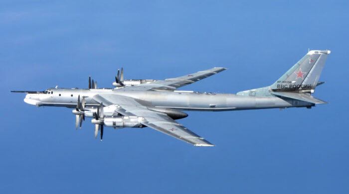 চীন-রাশিয়ার যৌথ যুদ্ধবিমান টহল: ন্যাটোর উদ্বেগ