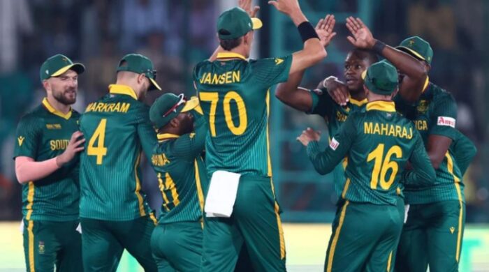 ৩৫৮ রান তাড়া করে ভারতকে হারালো দক্ষিণ আফ্রিকা: সিরিজ সমতা