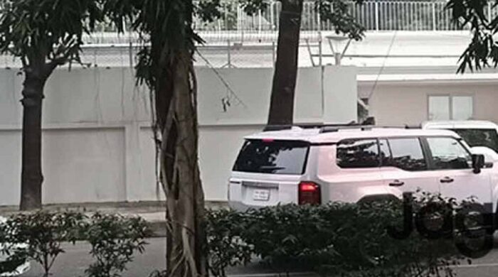 গুলশানের বাসভবনে পৌঁছেছেন জুবাইদা ও জাইমা রহমান