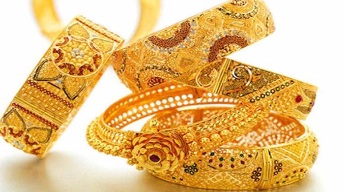 বিশ্ববাজারে স্বর্ণের দাম ইতিহাসে সর্বোচ্চ, ছাড়াল ৪৫০০ ডলার